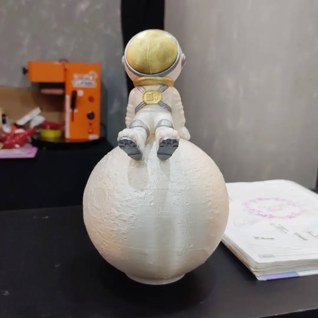 Luminária de projeção Astronauta