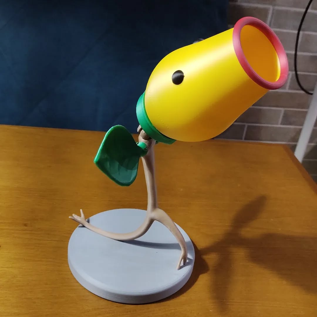 Saindo uma luminária Plants x Zombie