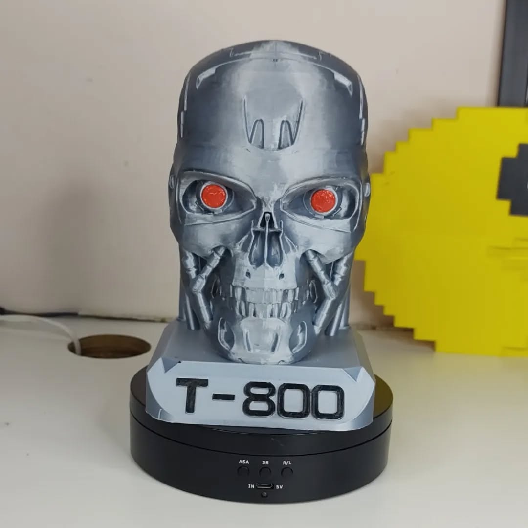 Suporte de Headphone Terminator T-800